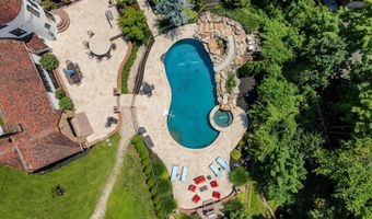 1952 CANTERBURY Rd, Abington, PA 19001
