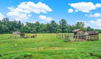 8272 WOODBINE Rd, Airville, PA 17302
