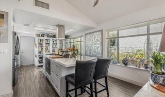 6186 Irena Ave, Camarillo, CA 93012