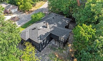 5 Dunvegan Ln, Bella Vista, AR 72715
