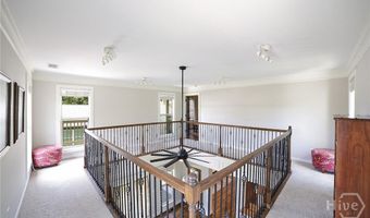 132 N Poplar St, Athens, GA 30606