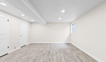 1950 S 200 W E32, Bountiful, UT 84010