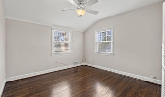 2551 23RD Rd N, Arlington, VA 22207