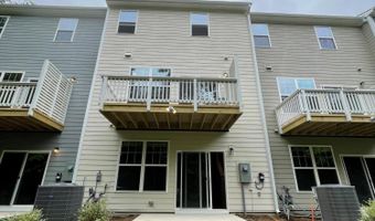 2872 Macintosh Woods Dr, Apex, NC 27502