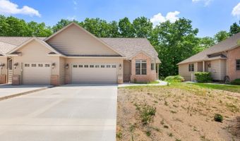 1641 Rivers Edge Ct, Adrian, MI 49221