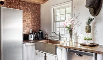 2416 LOWESVILLE Rd, Amherst, VA 24521