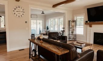41 Wintergreen Way, Glocester, RI 02814