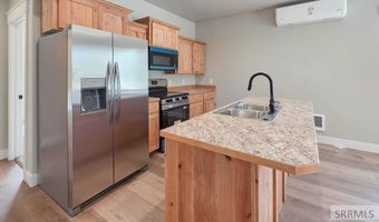 359 Challis Ave, Arco, ID 83213