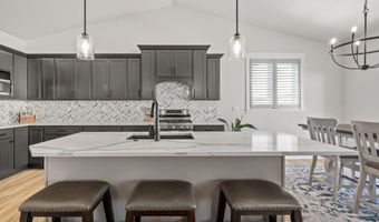 5712 CARMEL Dr, Cheyenne, WY 82009