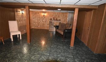 3 Grant St, Attleboro, MA 02703