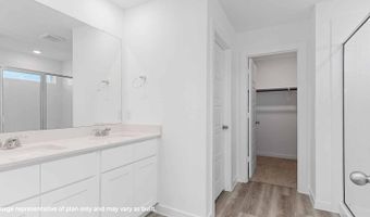 303 Emma St, Angleton, TX 77515