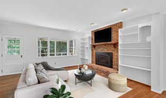 700 N HOLLY Dr, Annapolis, MD 21409