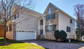 27 Brittany Ct, Atlantic Highlands, NJ 07716