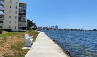 2920 Point East Dr N611, Aventura, FL 33160