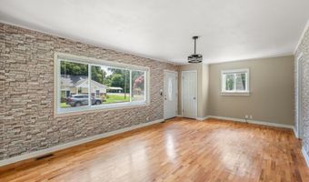 1000 Glenn St, Athens, TN 37303