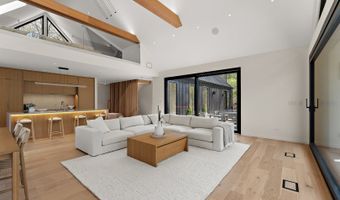 111 E Neptune Ave, Beverly Shores, IN 46301