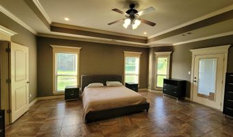 143 Silver Springs Dr, Benton, AR 72015