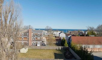 126 Boon St, Narragansett, RI 02882