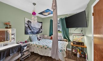 18 Vernon St, Ayer, MA 01432