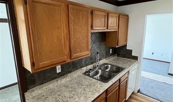 1010 Moneta Ave, Aurora, OH 44202