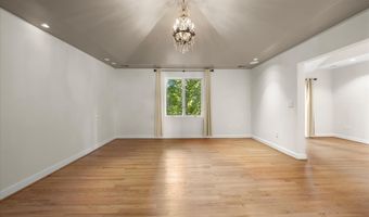 5104 SCARSDALE Rd, Bethesda, MD 20816