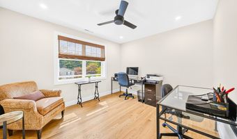 2 Sequoia St, Billerica, MA 01821