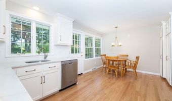 83 Peach Tree Ln, Bristol, CT 06010