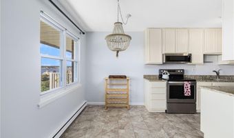 37 Bullocks Point Ave 3C, East Providence, RI 02915