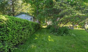 65 Lakeview Ave, Bristol, NH 03222