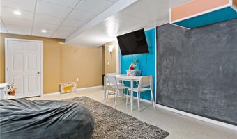 7 Mountain Laurel Dr, Coventry, RI 02816