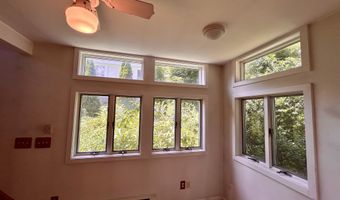 27 Donovan Ct, Bristol, CT 06010