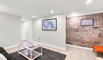 309 K St SE, Washington, DC 20003