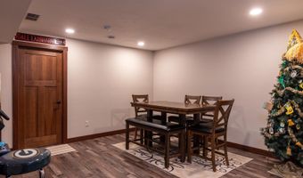 1101 W STARVIEW Ct, Appleton, WI 54913