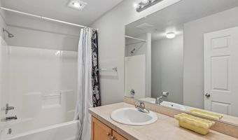 15130 SW MALLARD Dr 102, Beaverton, OR 97007
