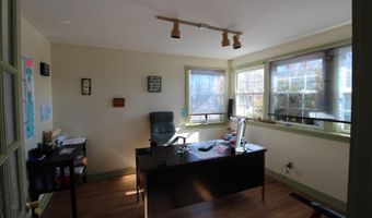 230 Searsport Ave, Belfast, ME 04915