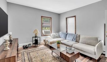 77 Myrtle Ave, Allendale, NJ 07401