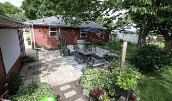 2320 S GREENVIEW St, Appleton, WI 54915