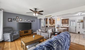 291 W Davis St, Bloomfield, IN 47424