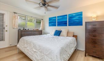 1181 Lunahana Pl, Kailua, HI 96734