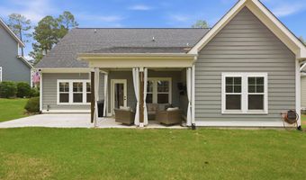 530 Legacy Lakes Way, Aberdeen, NC 28315