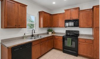 17 Redwood Dr, Adairsville, GA 30103