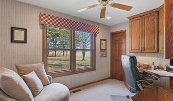 10047 SW 101st St, Auburn, KS 66402
