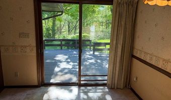 206 S MAIN St, Albion, PA 16401