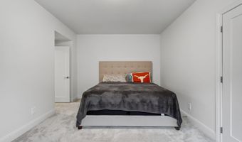 1101 SW Des Moines St, Ankeny, IA 50023