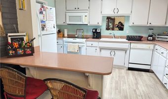 9040 W Lilac Rd, Escondido, CA 92026