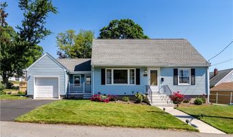 11 Bellevue Dr, Cranston, RI 02920