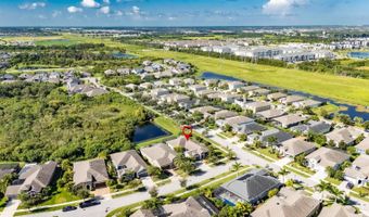 6903 Crestpoint Dr, Apollo Beach, FL 33572