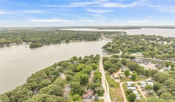 497 Rohr St, Arnolds Park, IA 51331