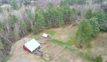 7 Howard Siding Ln, Abbot, ME 04406