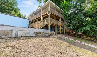 38 Newbury St, Auburn, ME 04210